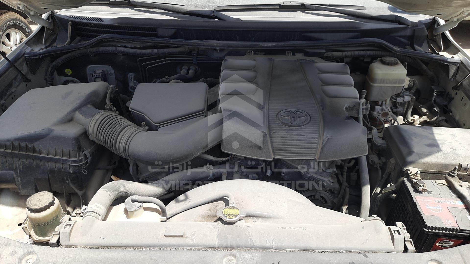 2014 TOYOTA LAND CRUISER VIN: JTMDU09J9E5082015