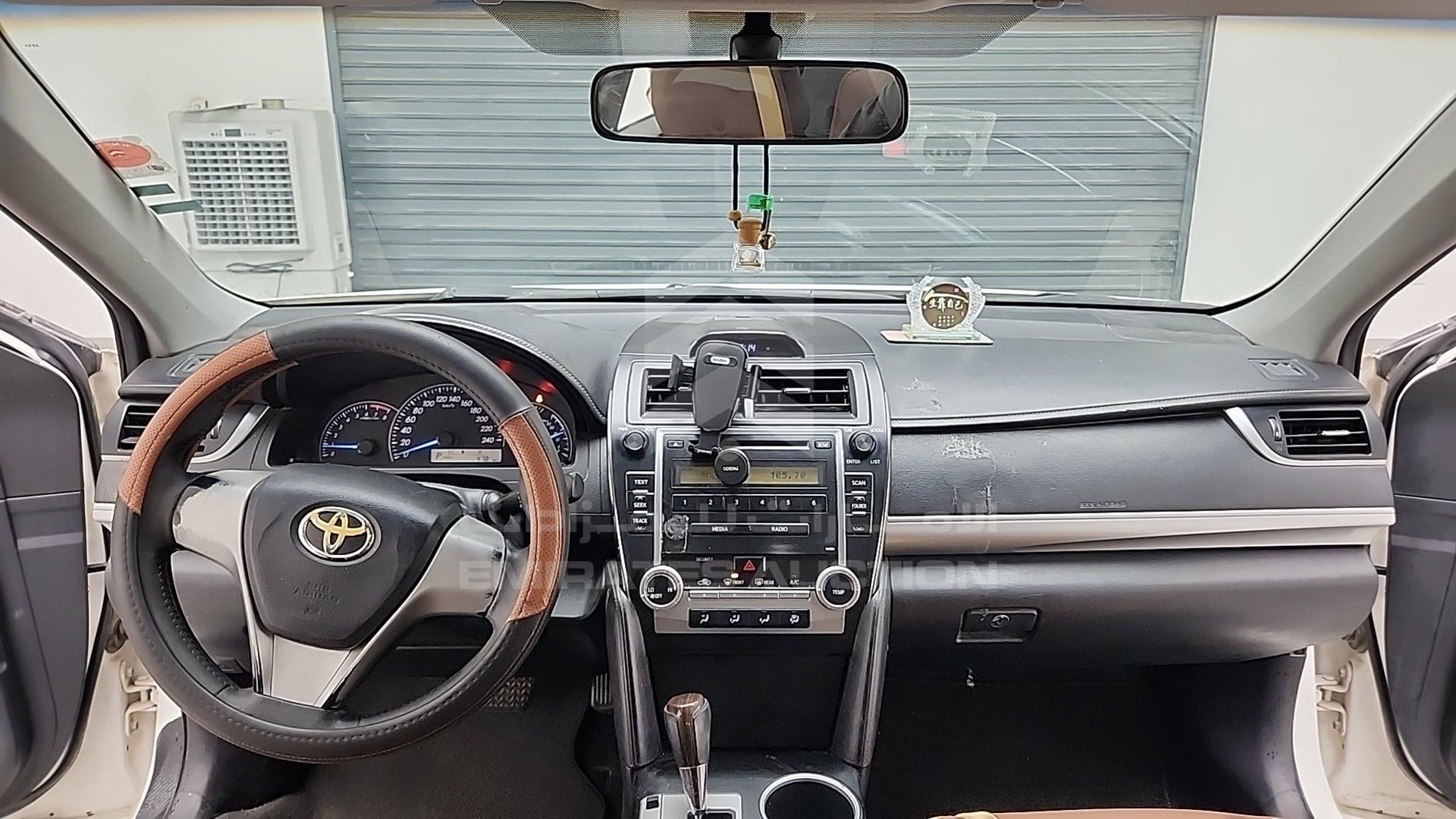 2014 TOYOTA CAMRY VIN: 6T1BF9FK3EX530210