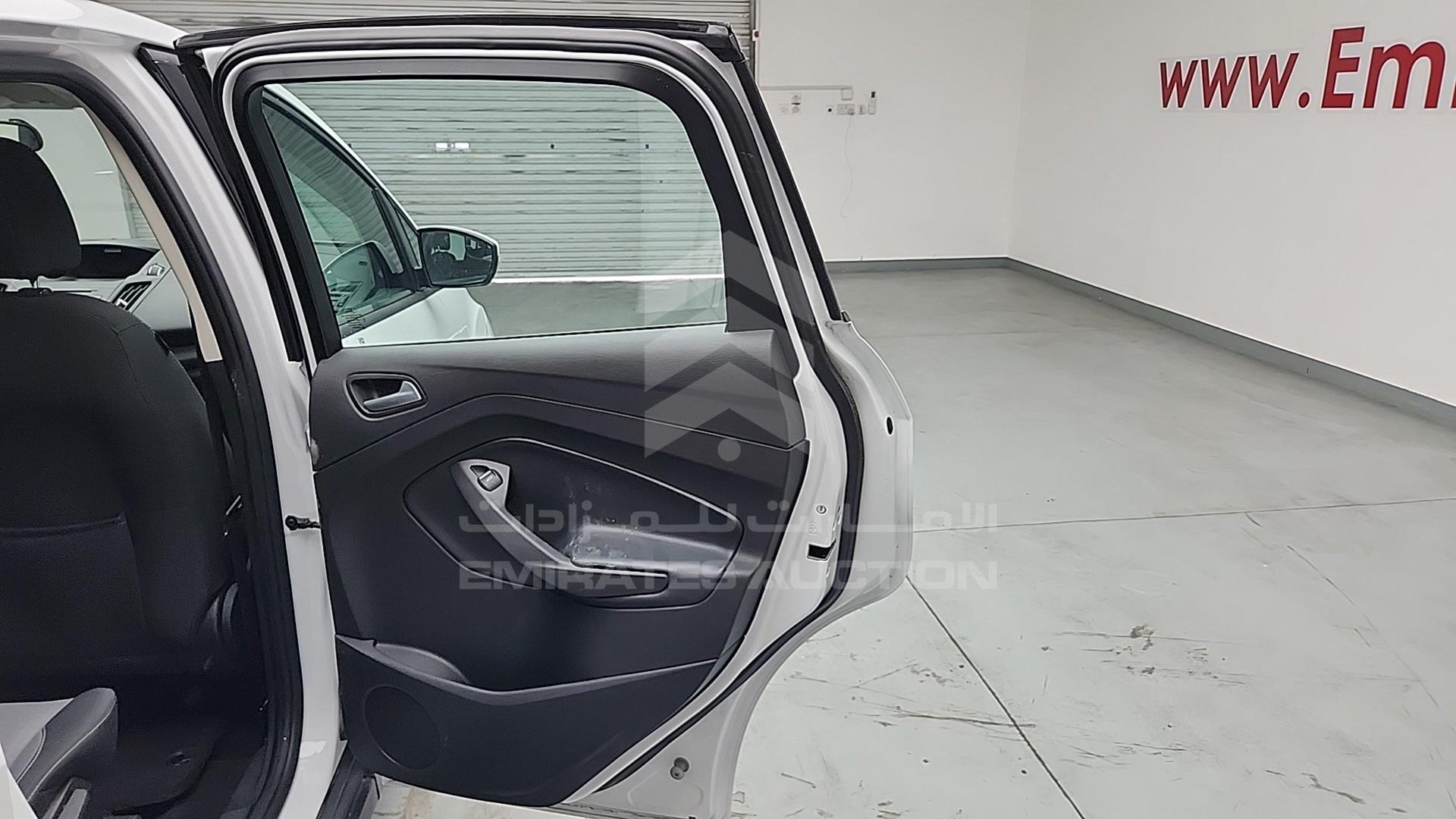 2017 FORD C-MAX VIN: 1FADP5AU5HL110635