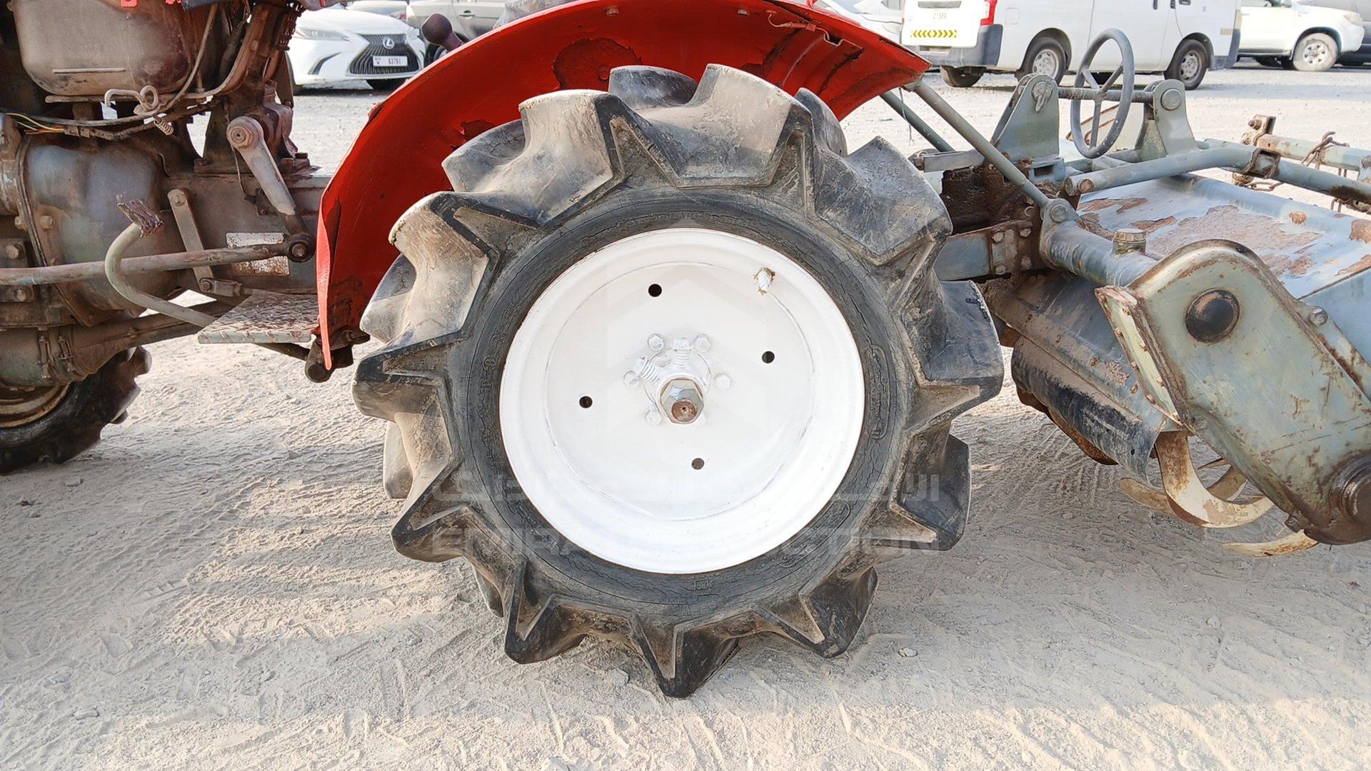 0 YANMAR --- VIN: YM1300D12005