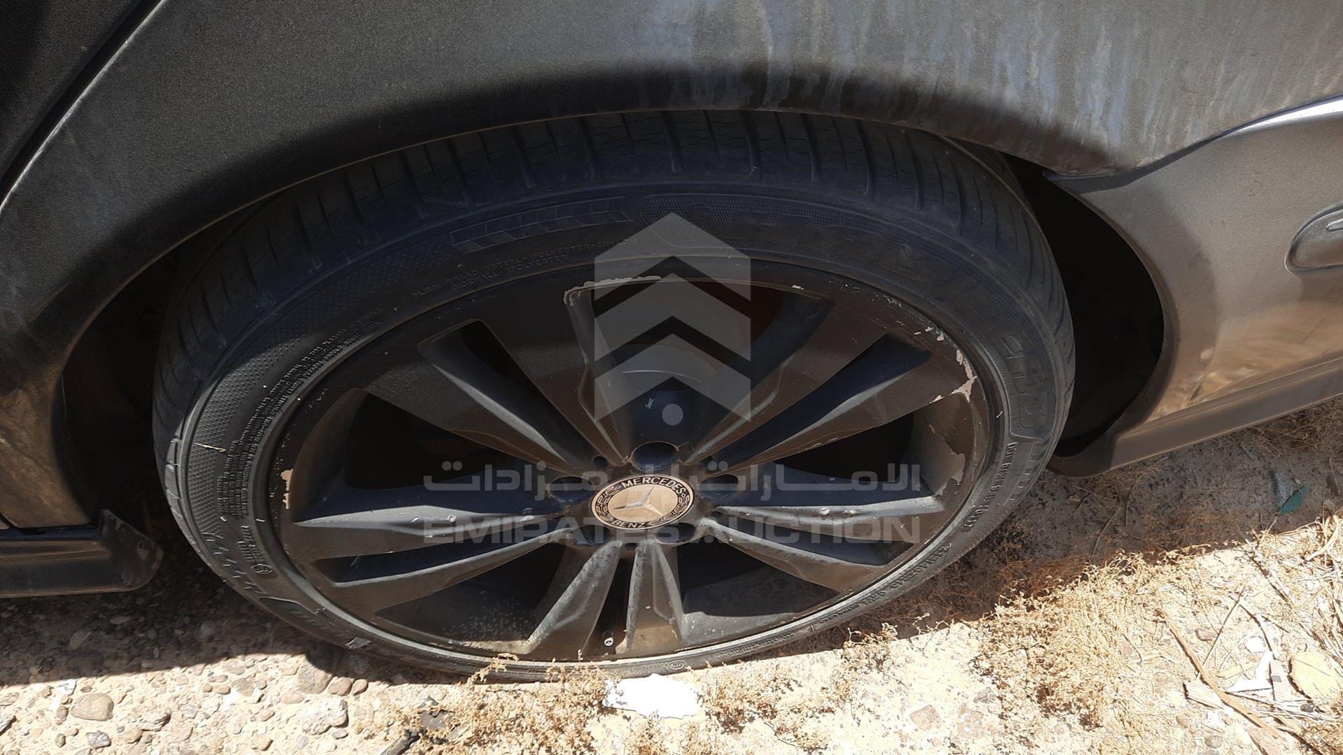 0 MERCEDES --- VIN: WDB2110701A647661
