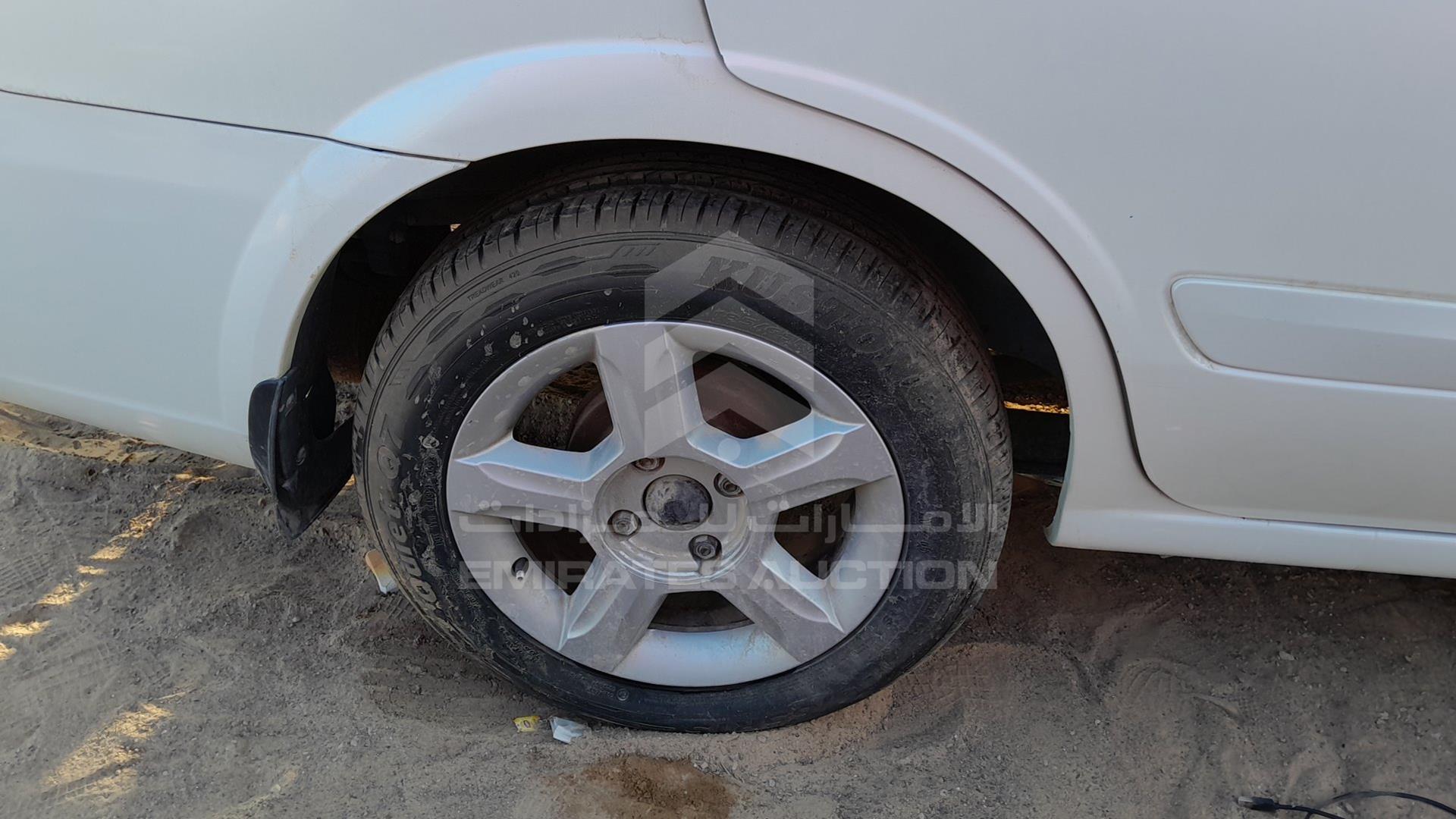 2011 NISSAN SUNNY VIN: KNMCC42HXBP809658