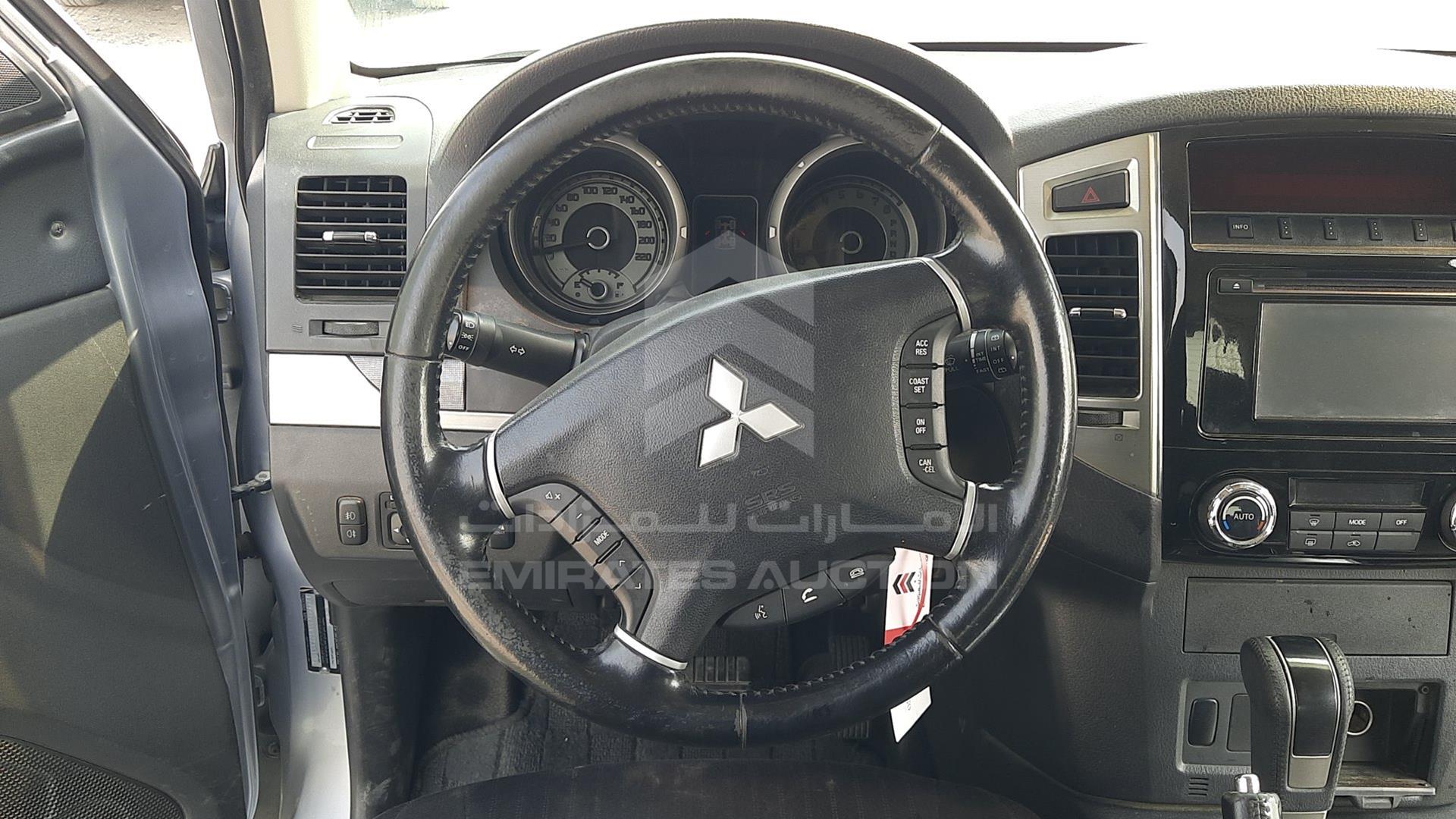 2016 MITSUBISHI PAJERO VIN: JMYMRV85WGJ730396