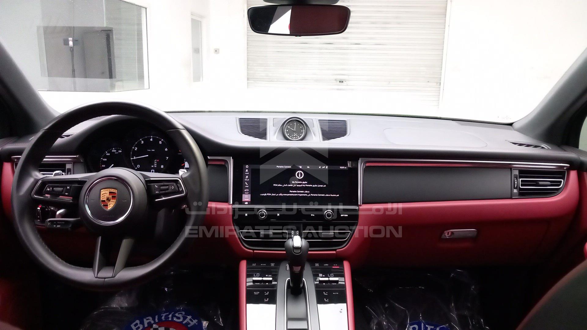 2022 PORSCHE MACAN VIN: WP1AA2A53NLB03067