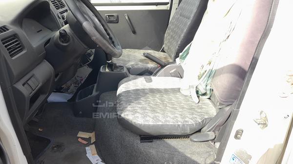 Suzuki Apv 2016 MHYDN7A56GJ401462 Image 3