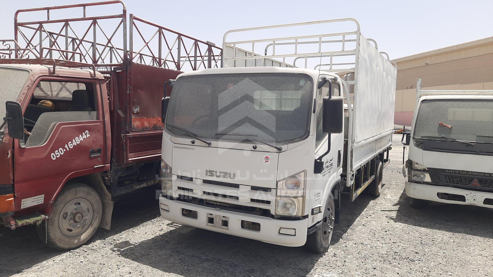 2014 ISUZU REWARD NP VIN: JAAKP34H2E7P03112