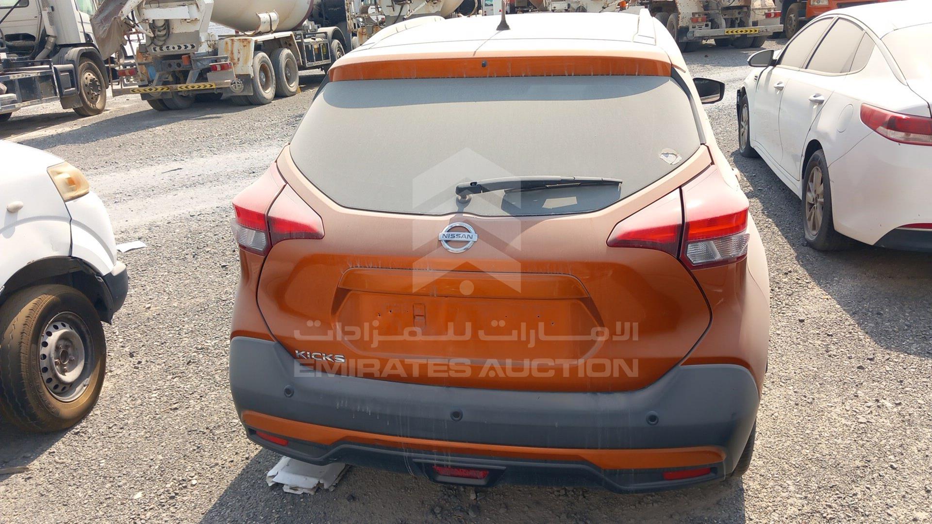 2017 NISSAN KICKS VIN: 3N1CP5CP4HL497733