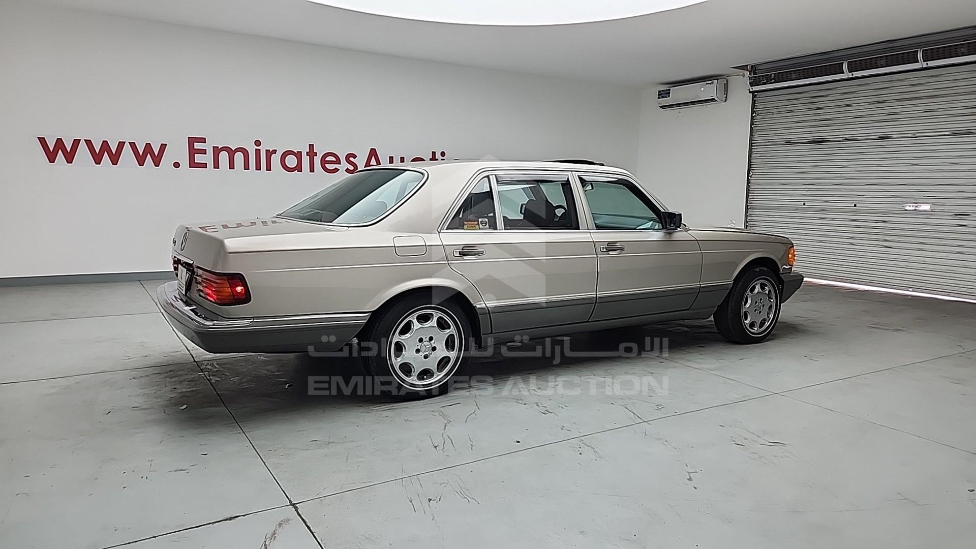 1988 MERCEDES 420 SEL VIN: WDBCA35D4JA363337