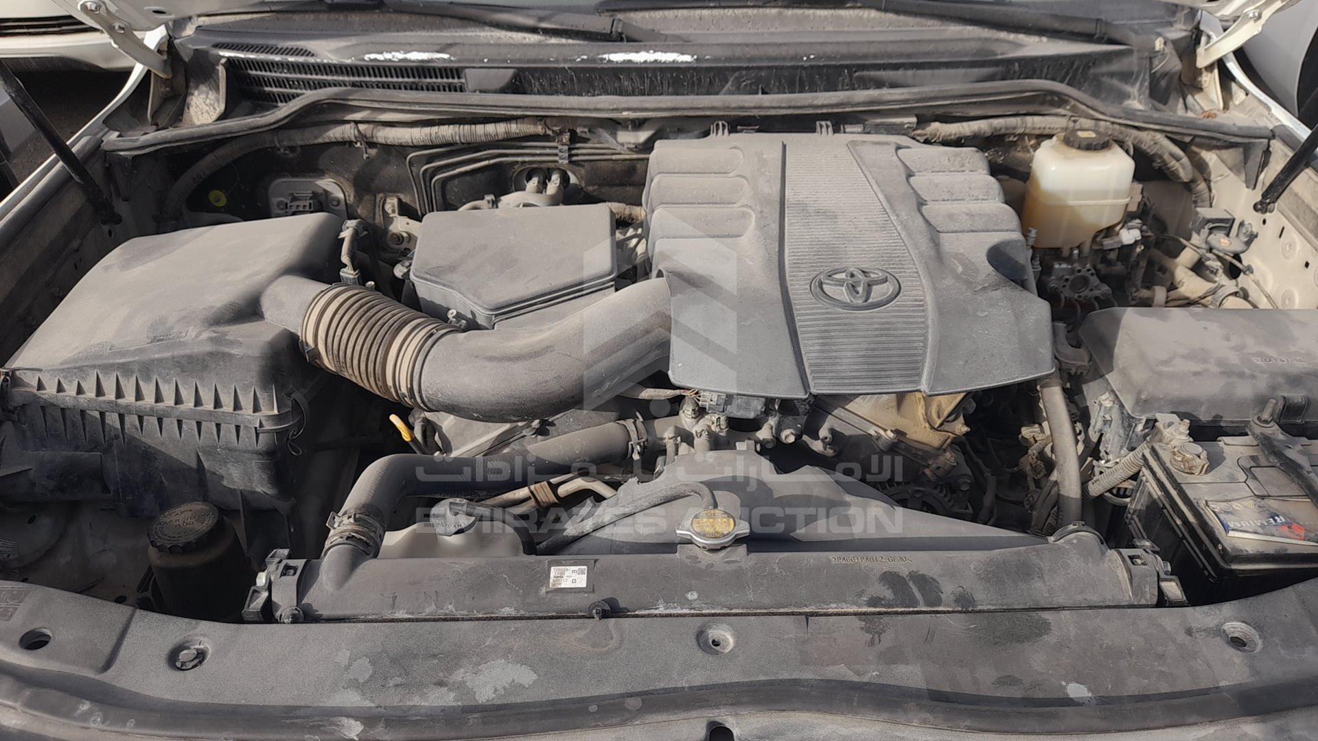 2014 TOYOTA LAND CRUISER VIN: JTMDU09J1E5082266