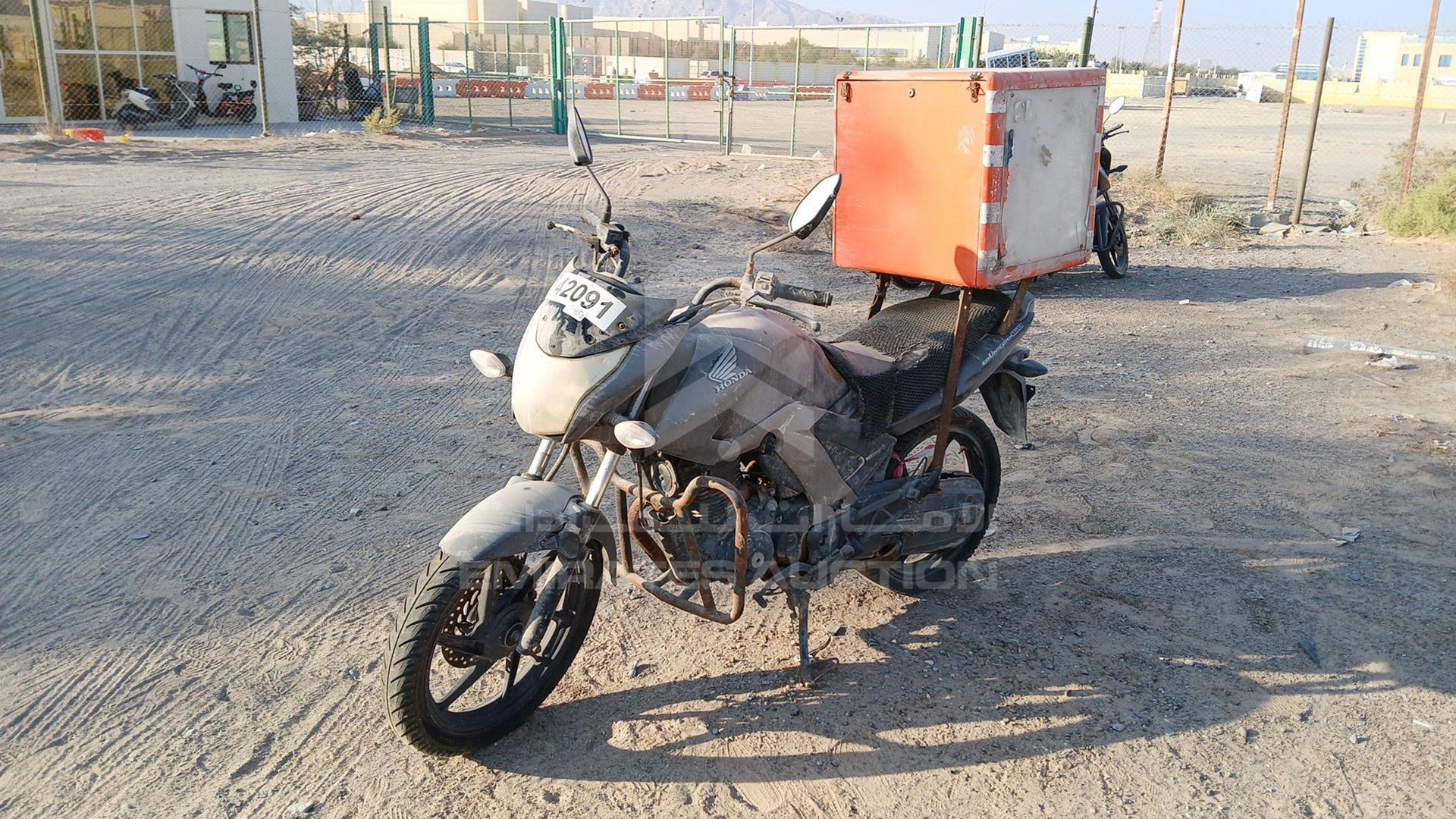 2016 HONDA UNICORN 160 VIN: ME4KC2032G8002208