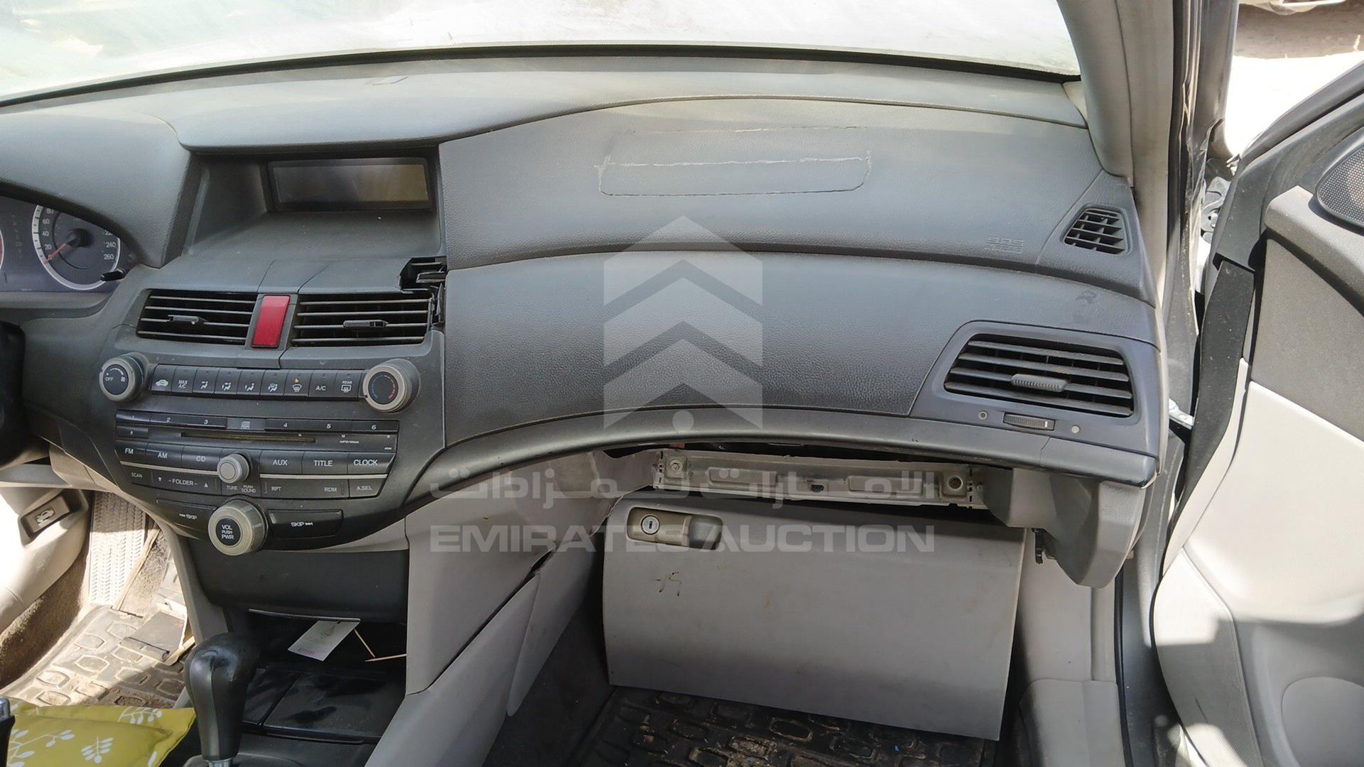 2009 HONDA ACCORD VIN: JHMCP26389C402865