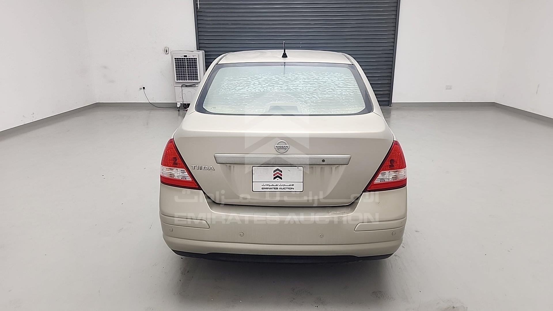 2011 NISSAN TIIDA VIN: 3N1BC1A73BL382521