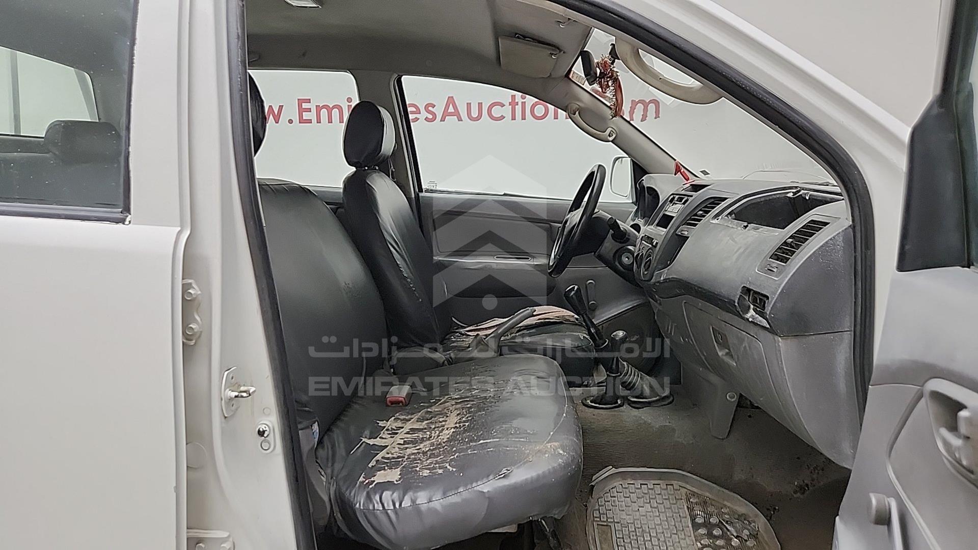 2008 TOYOTA HILUX VIN: MR0FX22G081308949