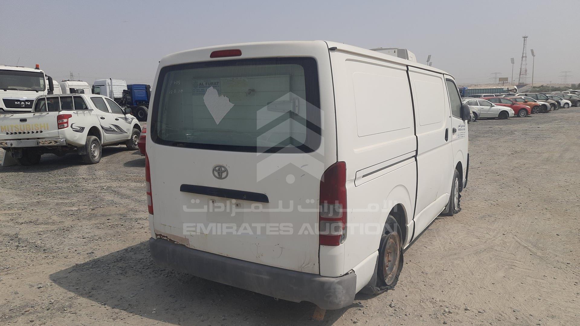 2006 TOYOTA HIACE VIN: JTFHX02P860005682