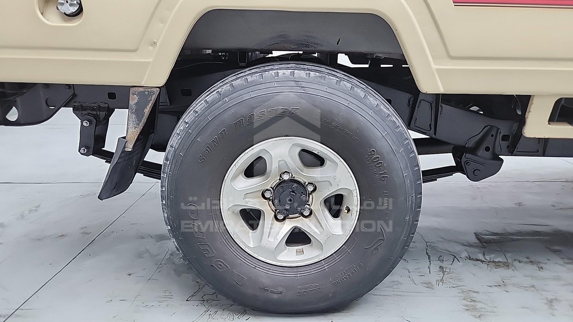 2008 TOYOTA LAND CRUISER VIN: JTFLJ73J186040241