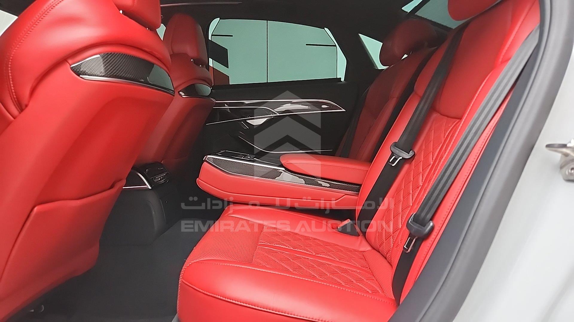 2020 AUDI S8 VIN: WAUZZZF85LN013510
