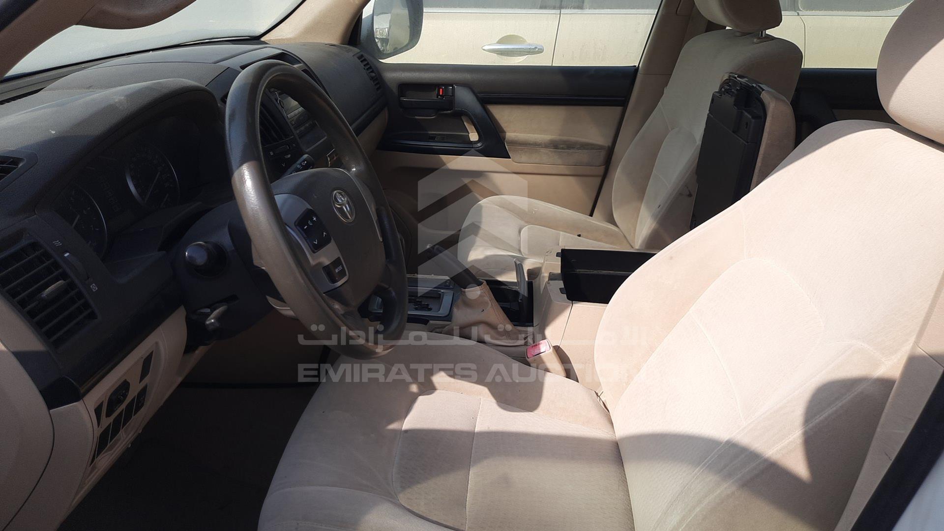 2014 TOYOTA LAND CRUISER VIN: JTMDU09J8E4093867