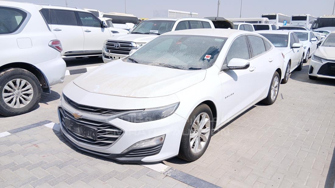 2019 Chevrolet Malibu — Front Left Angle — Photo 5