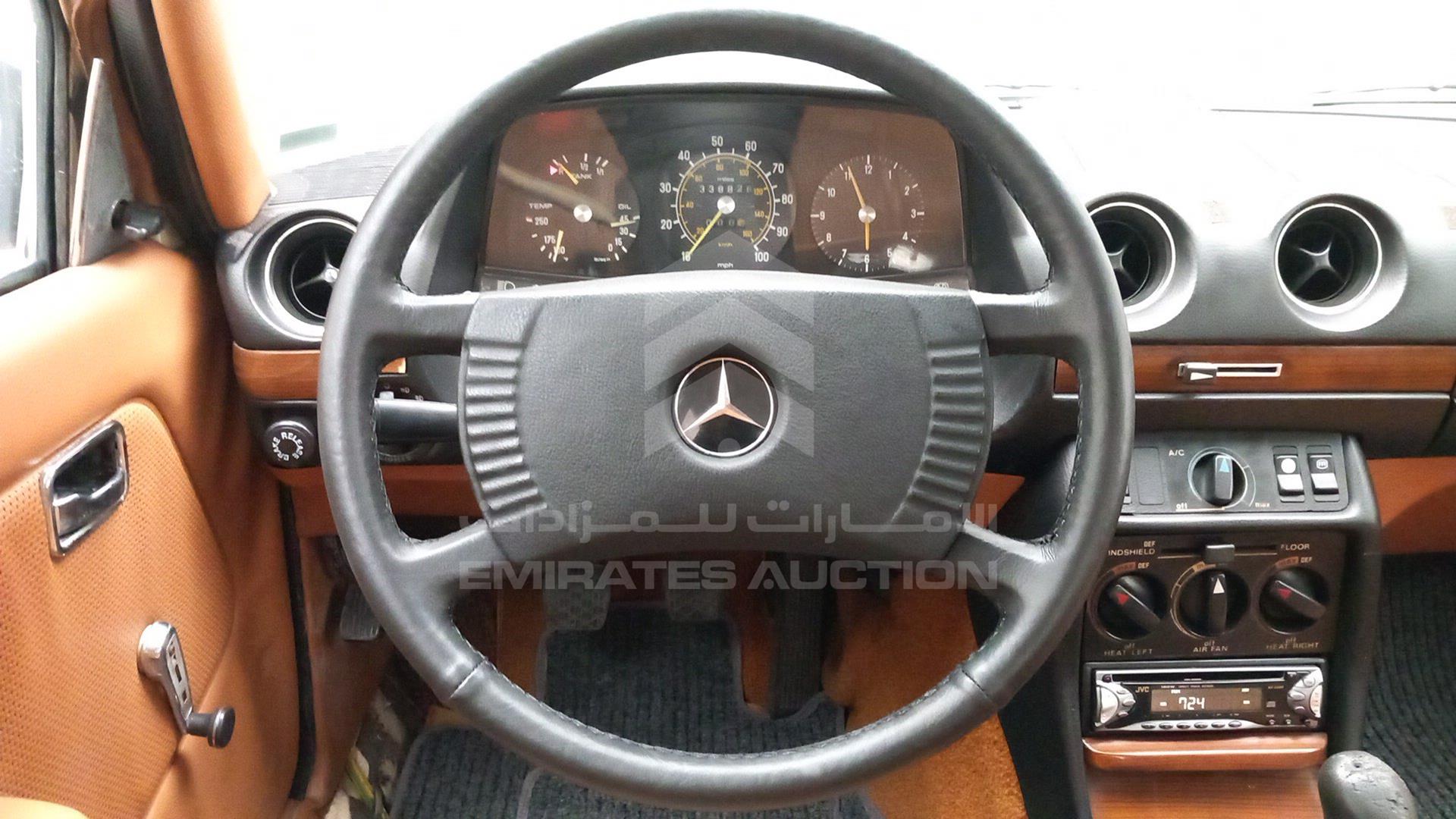 1979 MERCEDES 240D VIN: 12312310113962