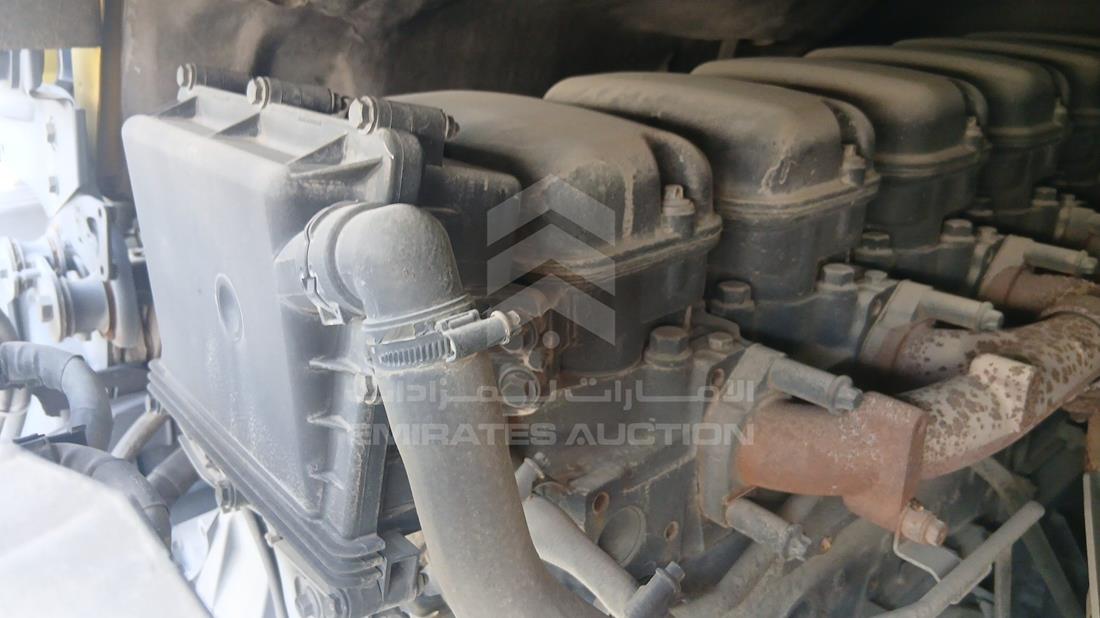 2009 Scania P 340 — Engine Bay — Photo 25