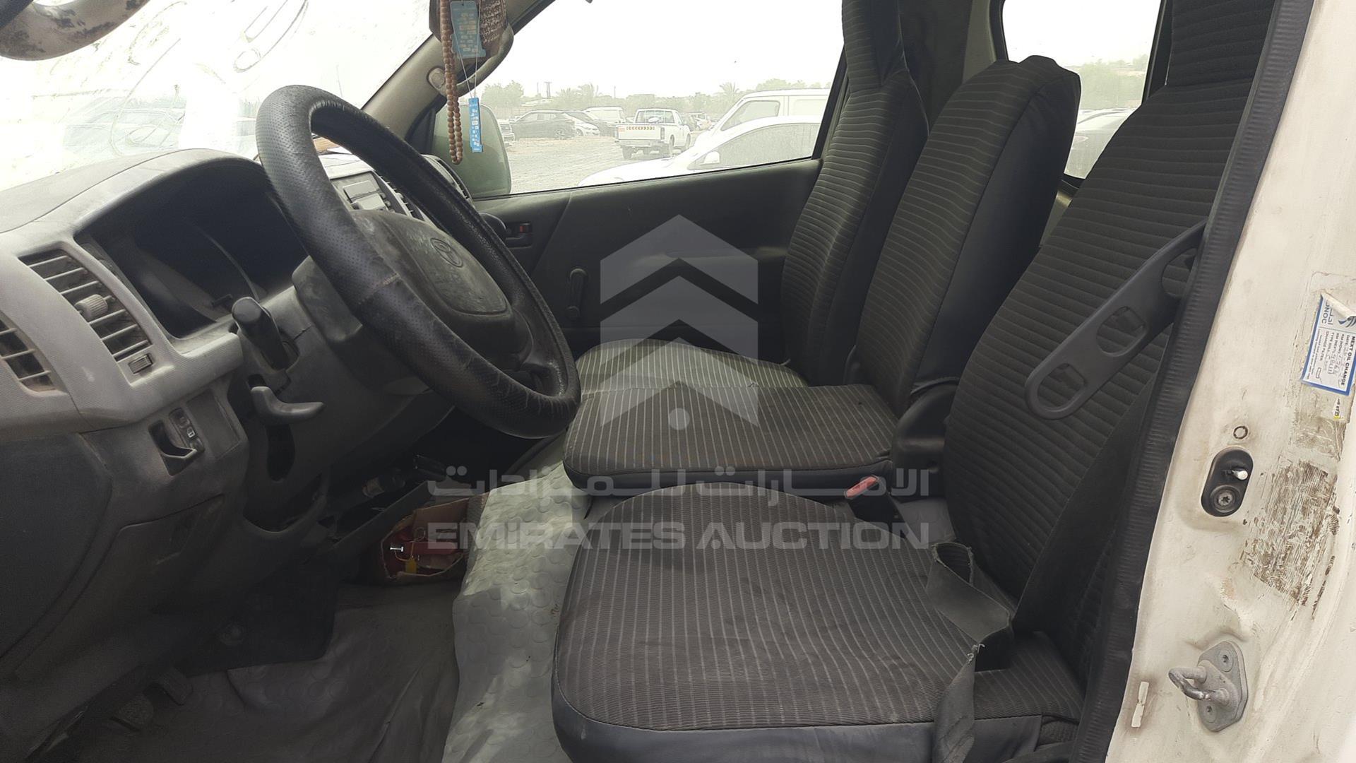 2011 TOYOTA HIACE VIN: JTGJX02PXB5022526