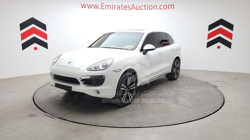 WP1ZZZ92ZDLA85442 2013 Porsche Cayenne S photo 7