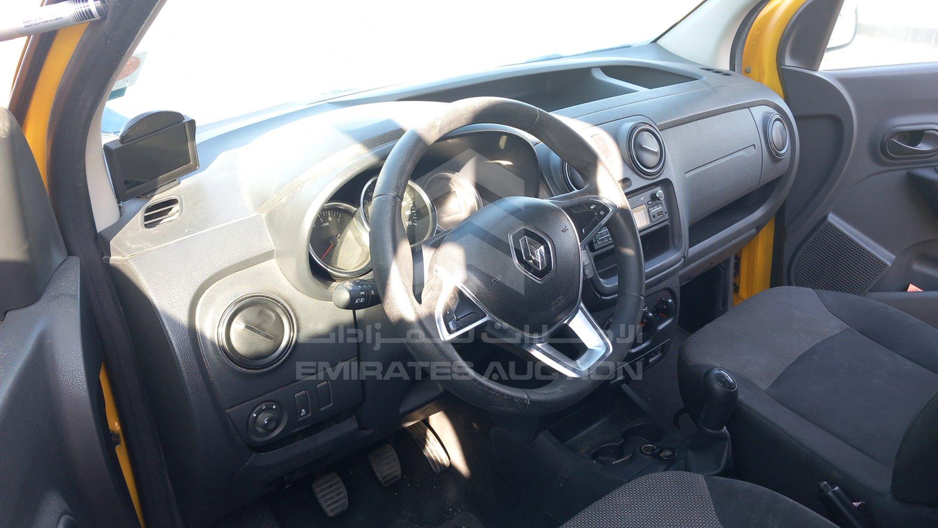 2020 RENAULT DOKKER VIN: VF18SRB43LG567315