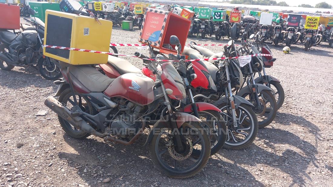 5 Motorbikes — Front Right Angle — Photo 10