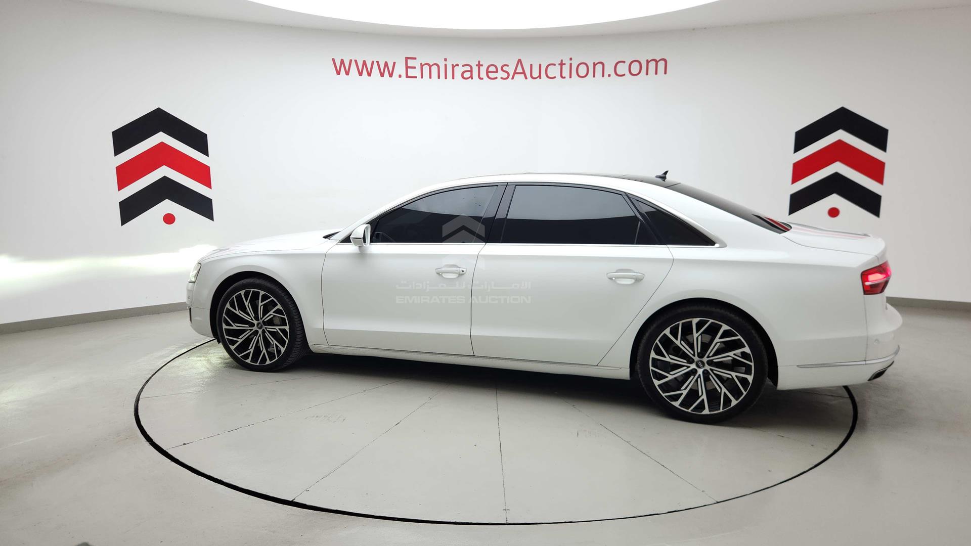 2015 AUDI A8 VIN: WAUY2BFD0FN000446