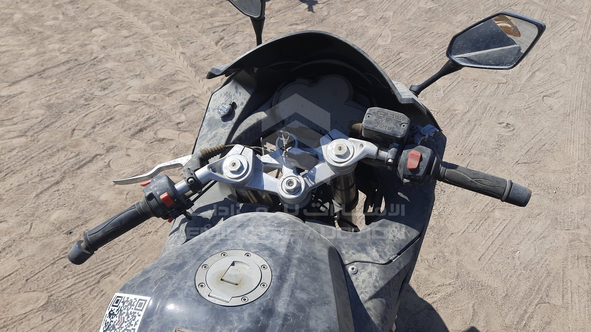 0 MOTORBIKE --- VIN: HY2PEANDXPB000392