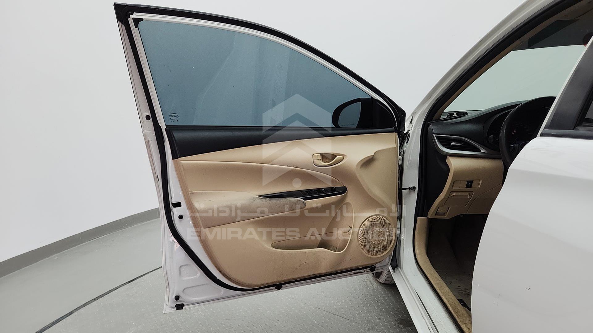 2019 TOYOTA YARIS VIN: MHFB29F31K2043606