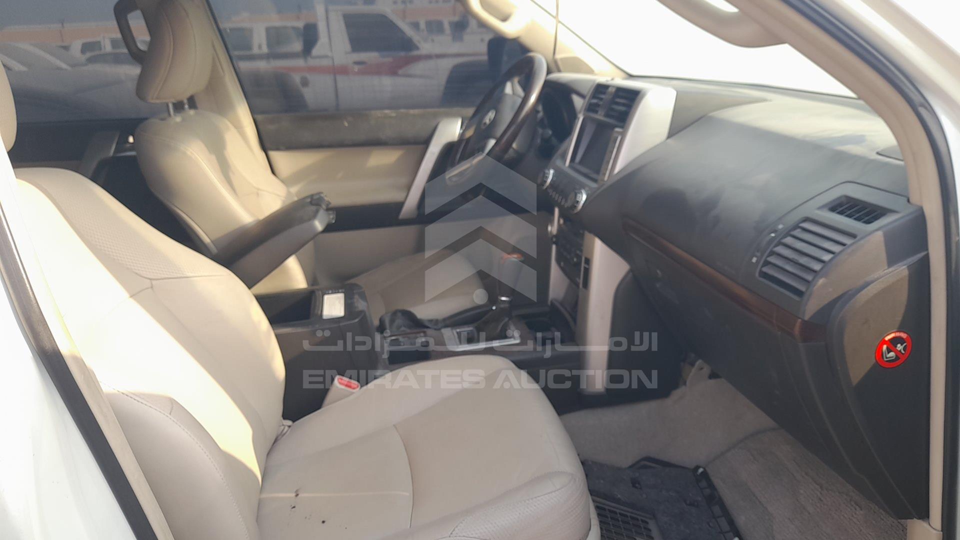 2010 TOYOTA LAND CRUISER PRADO VIN: JTEBU3FJ3AK007461