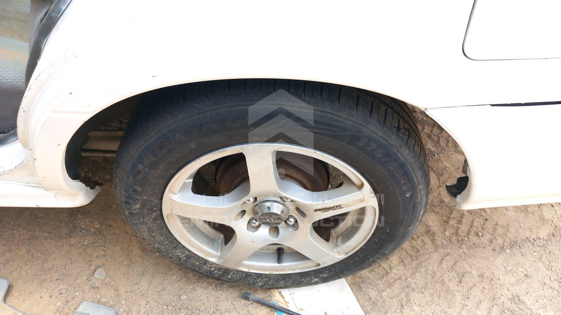 2000 NISSAN SUNNY VIN: JN1BB41S5YW002736