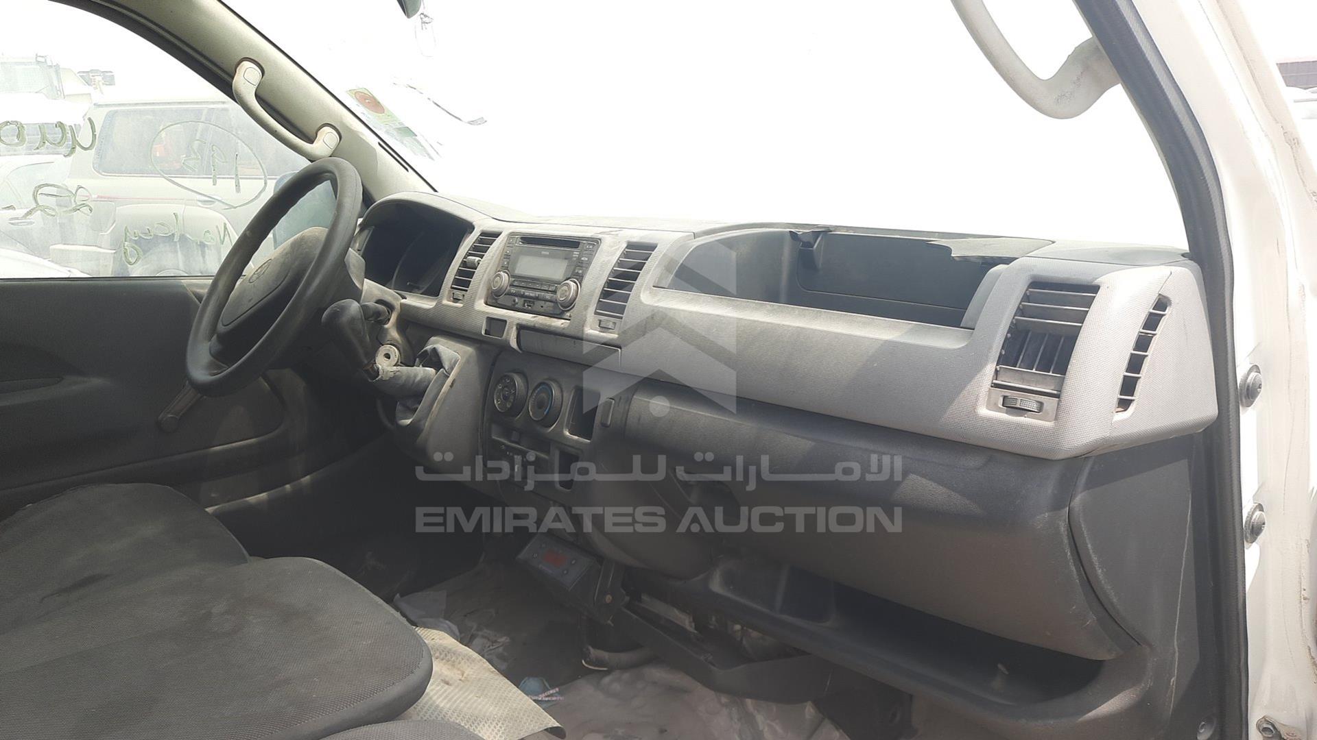 2009 TOYOTA HIACE VIN: JTFHX02P490041972