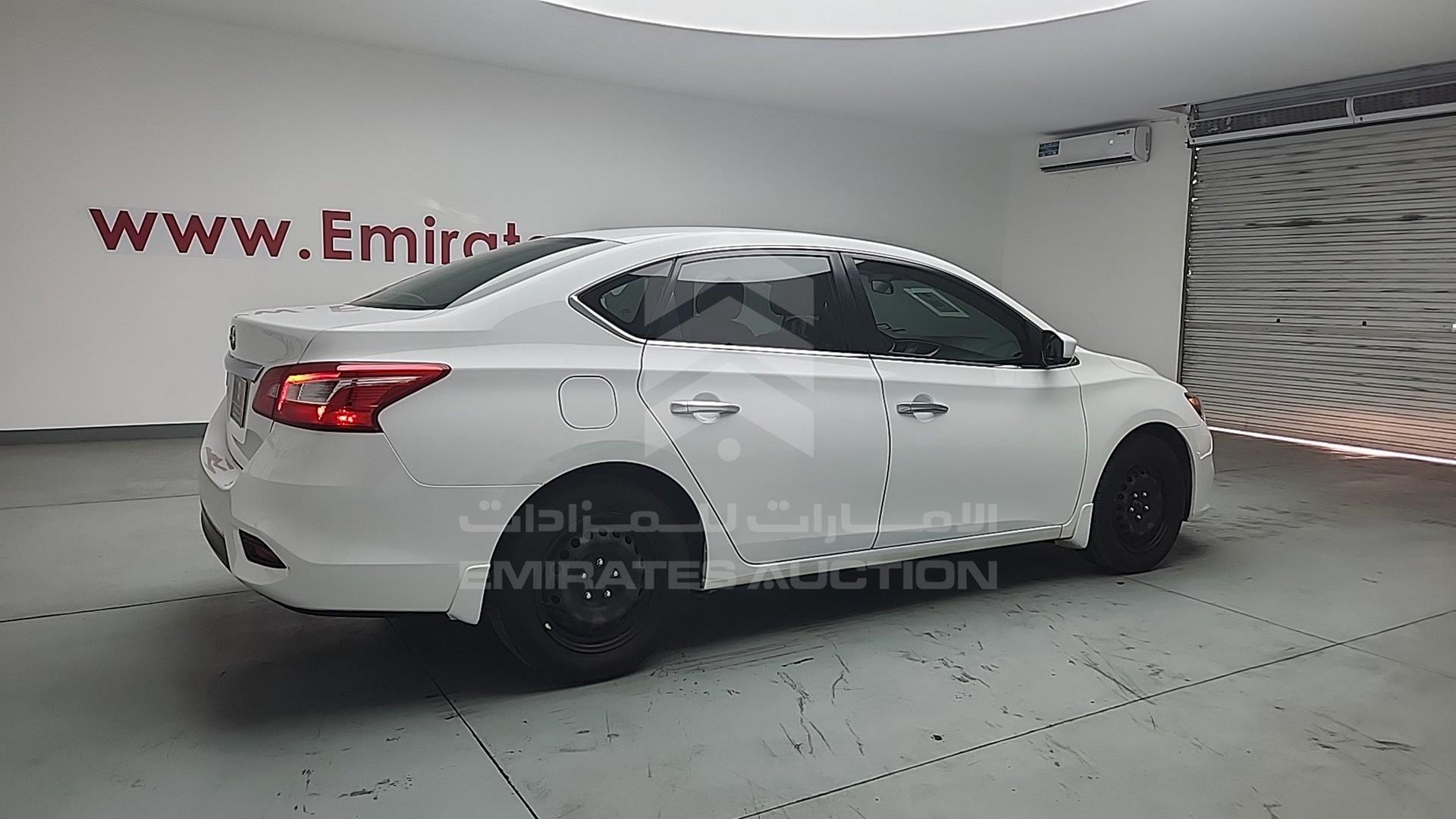 2018 NISSAN SENTRA VIN: 3N1AB7AP2JY347519