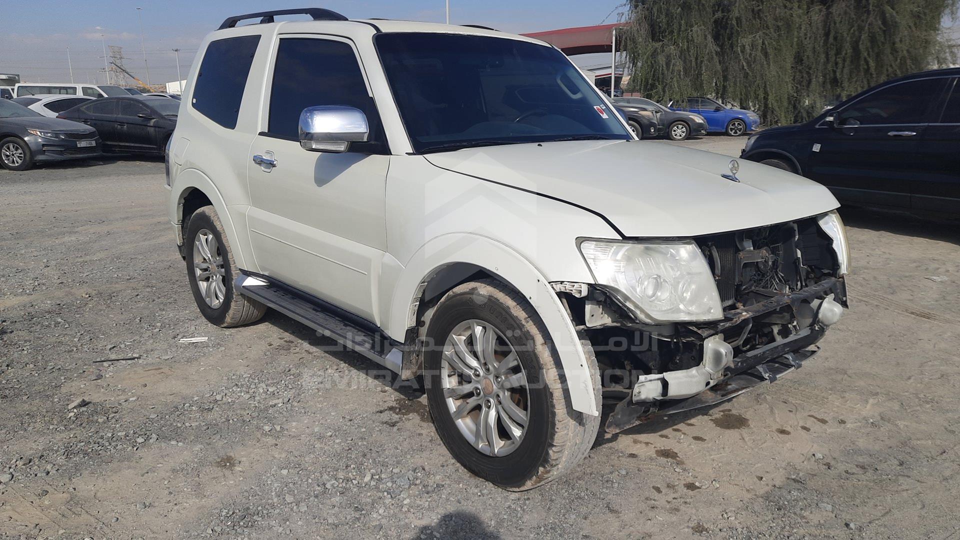2012 MITSUBISHI PAJERO VIN: JMYMYV87WCJ702449