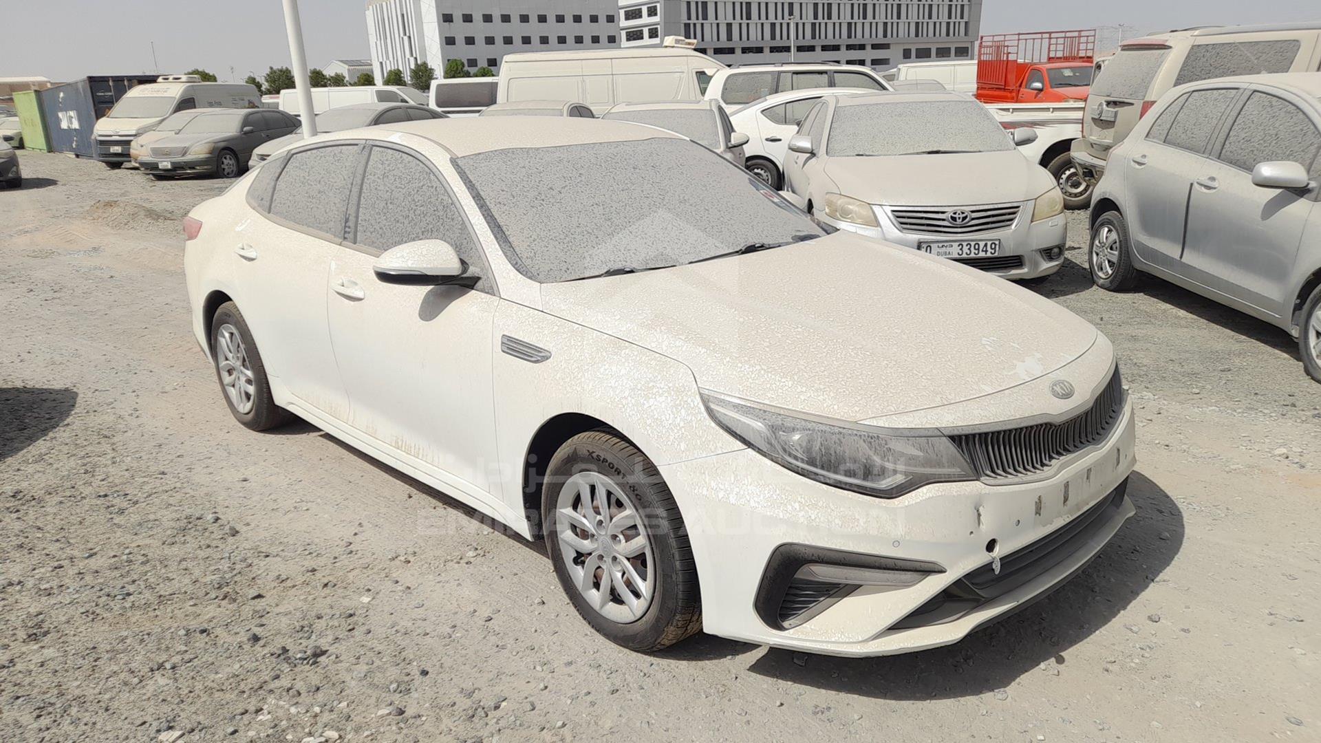 2019 KIA OPTIMA VIN: KNAGT4110K5328641
