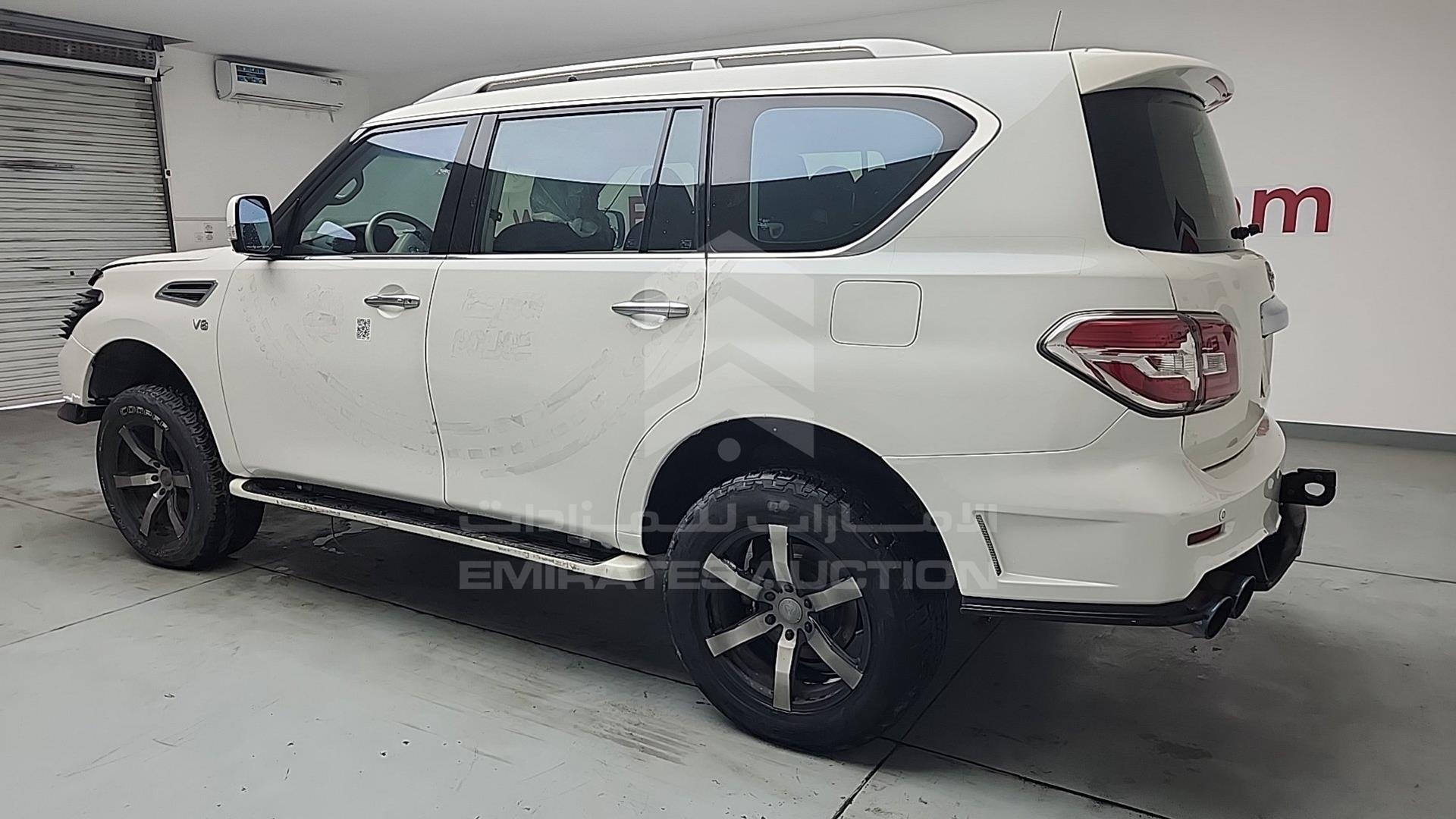 2016 NISSAN PATROL VIN: JN8AY2NY9G9145698