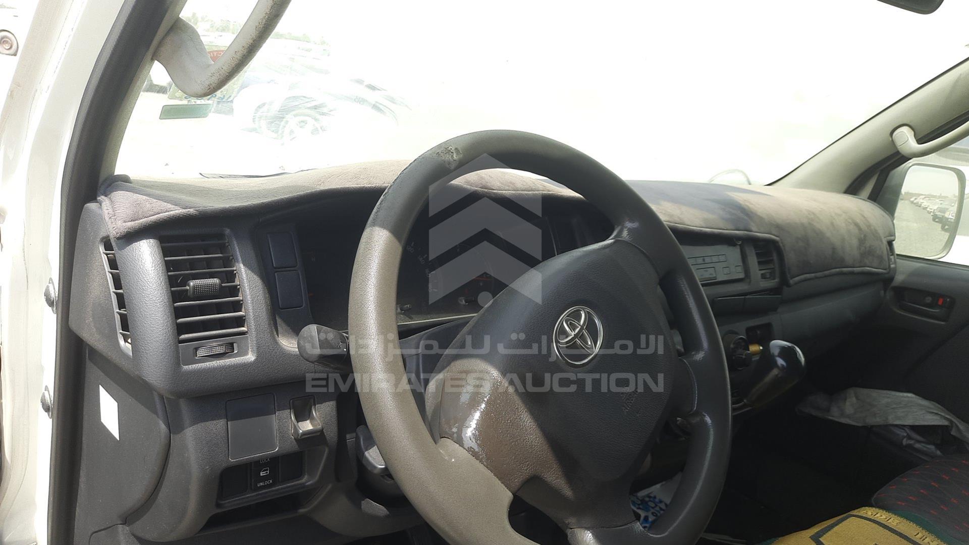 2015 TOYOTA HIACE VIN: JTGJX02P0F0064237