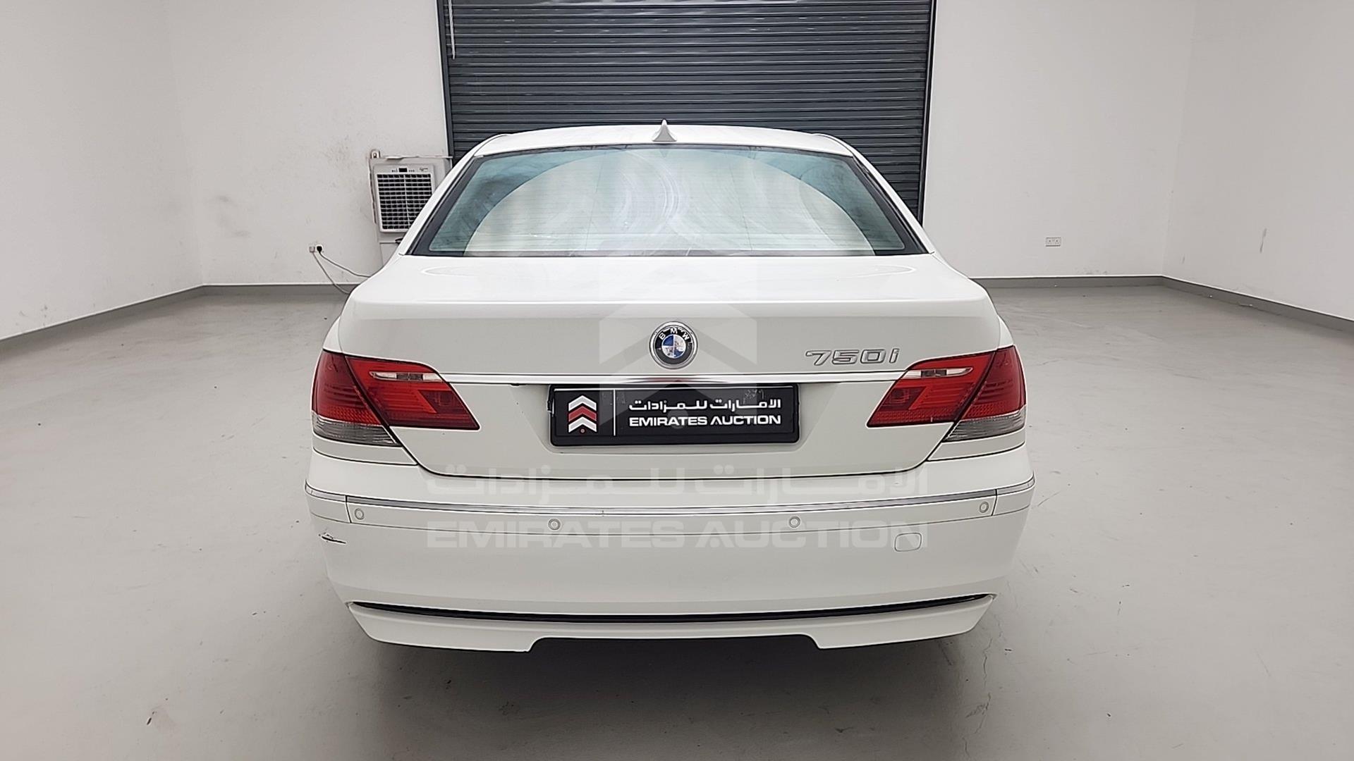 2007 BMW 750 VIN: WBAHL81020DH76291