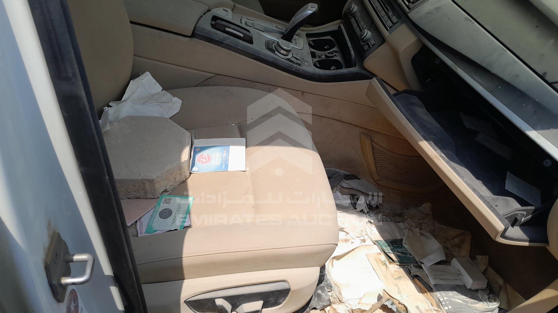0 BMW 520 I VIN: WBA5A3101ED004865