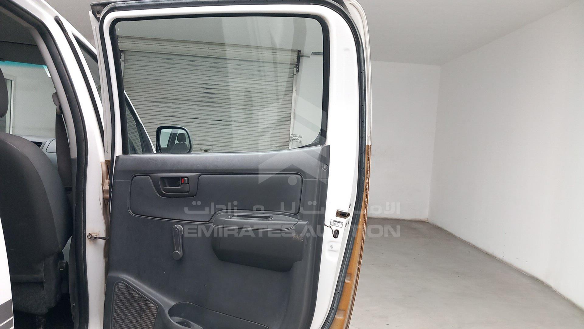2012 TOYOTA HILUX VIN: MR0FX22G6C1356674