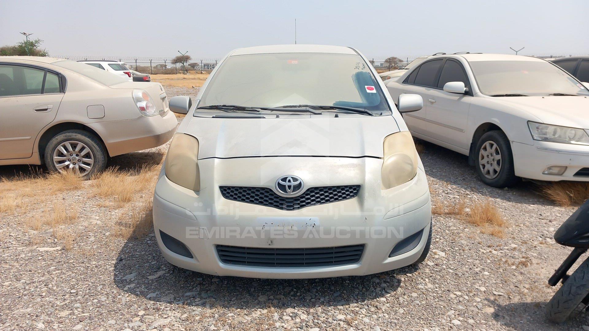 2009 TOYOTA YARIS VIN: JTDKW923795125841