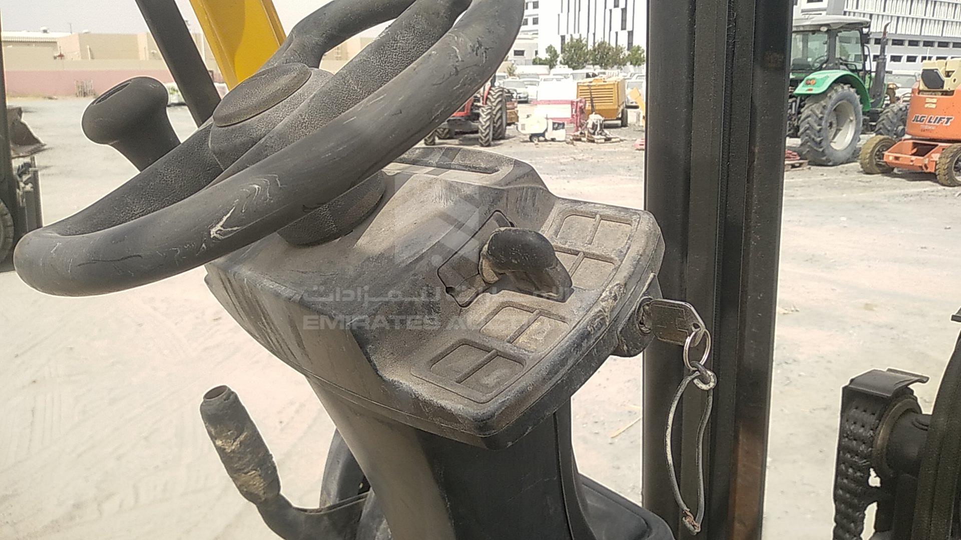 2013 HYSTER H3.0FT VIN: L177B40163L