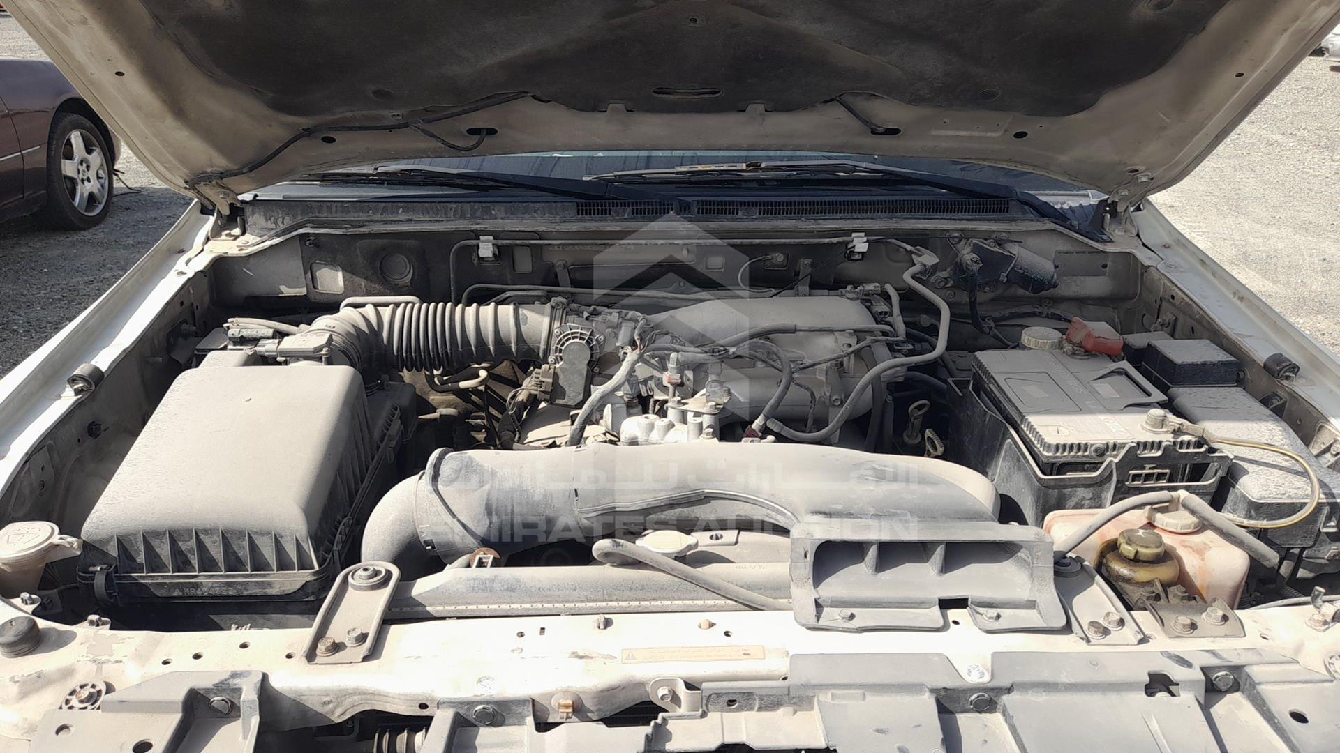 2012 MITSUBISHI PAJERO VIN: JMYLRV95WCJ704546