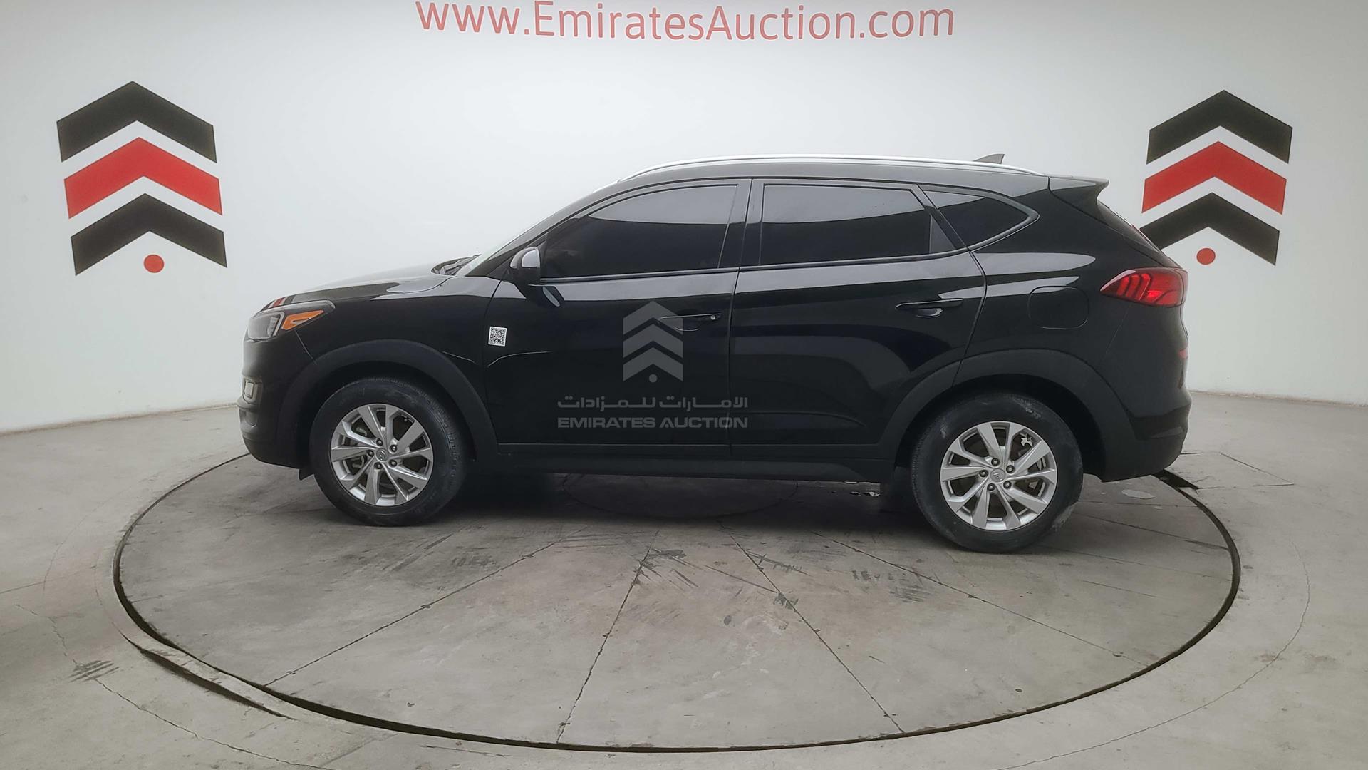 2020 HYUNDAI TUCSON VIN: KM8J33A42LU167175