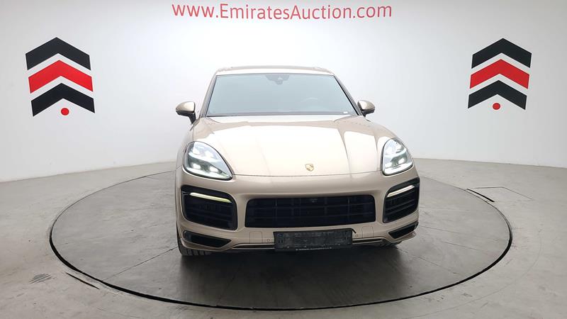 WP1AB2AY8KDA60374 2019 Porsche Cayenne S photo 3