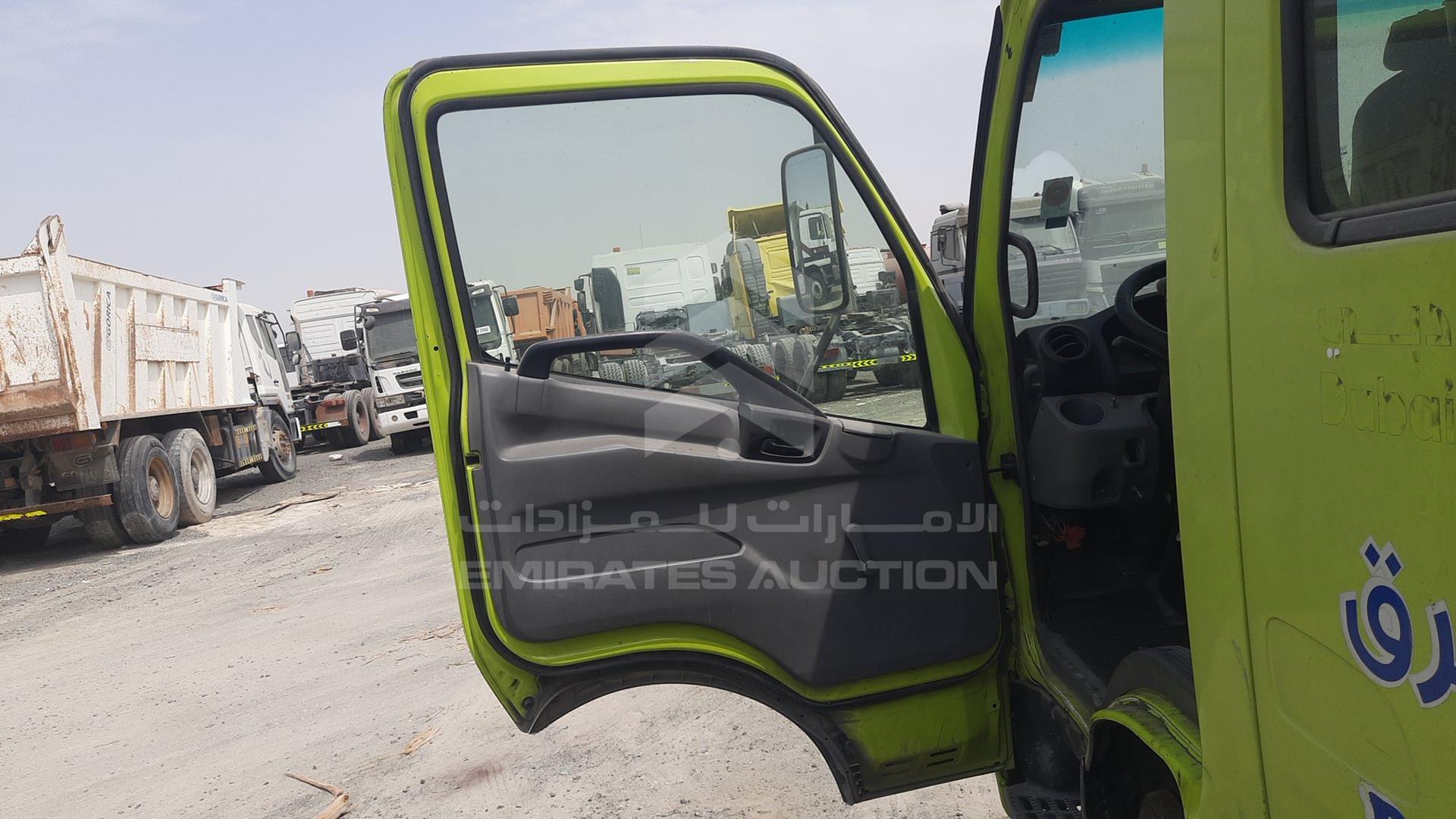 2014 HINO 300 VIN: JHHLCK1H9EK007302