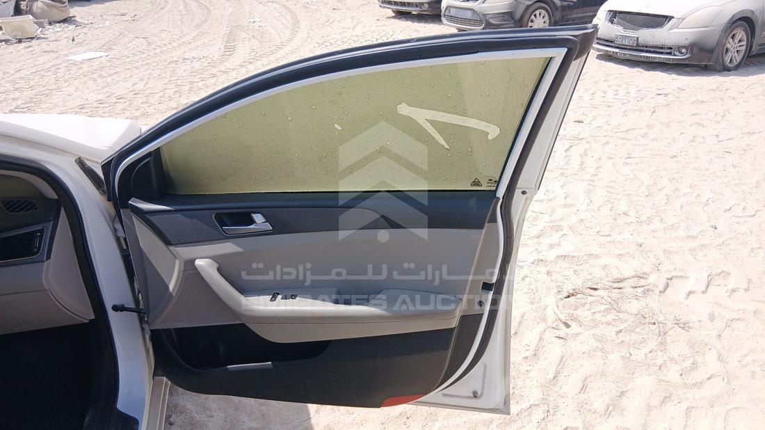 2015 Hyundai Sonata — Front Right Door — Photo 23