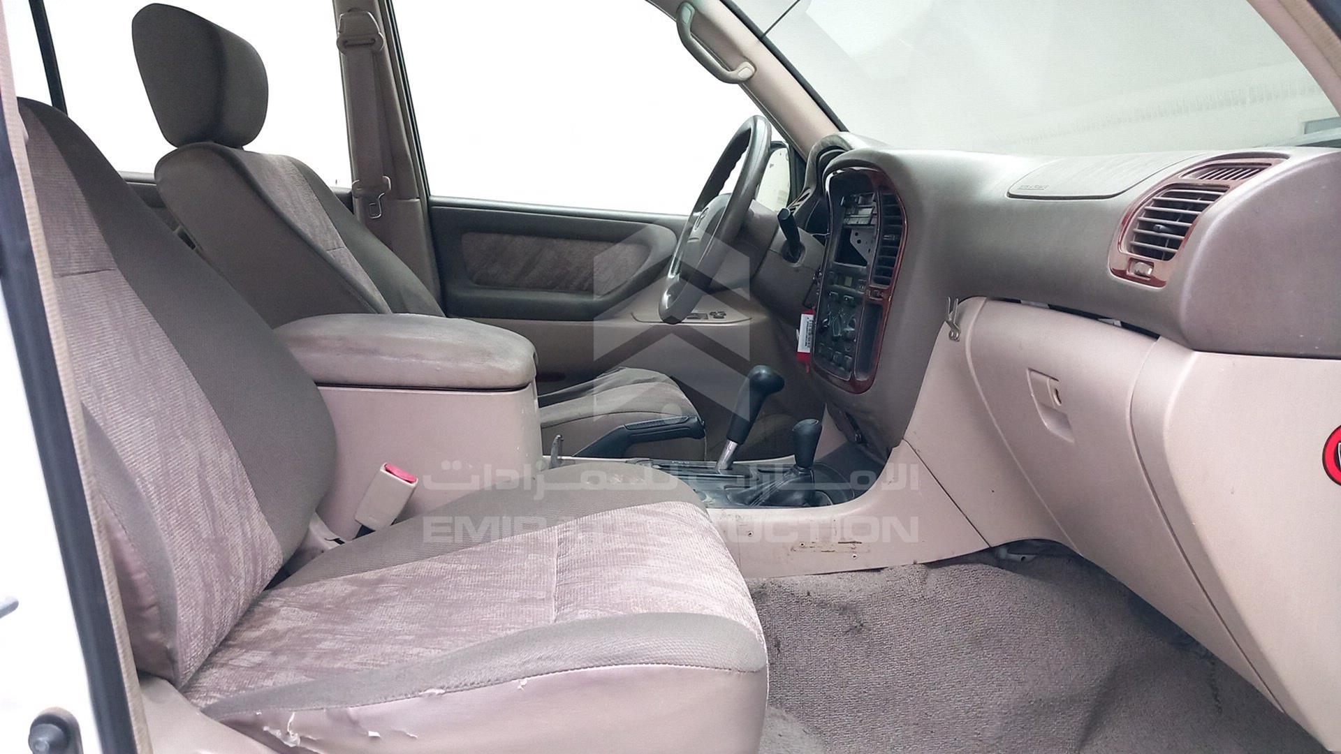2002 TOYOTA LAND CRUISER VIN: JTEHJ09J725031906